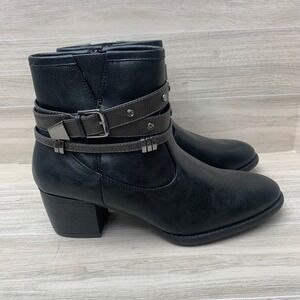 White Mountain Range Black Studded Buckle Strap Ankle Moto Boots 9M